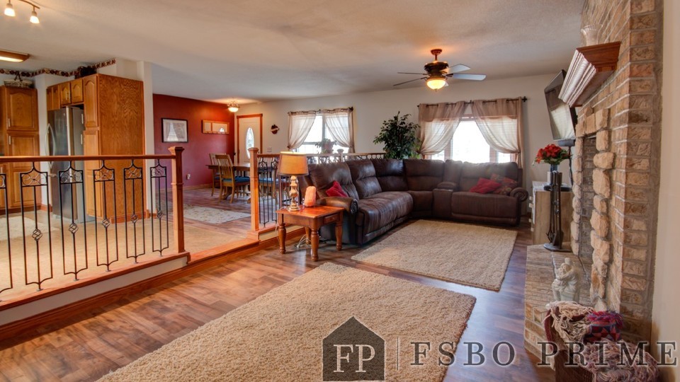 302 13th Ave S Cordova, Illinois